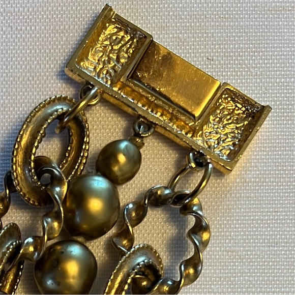 Karl Lagerfeld Couture Gold Pearl & Treasure Chain Bracelet - Picture 8 of 11